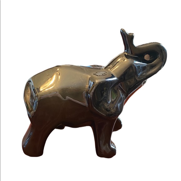 Ceramic Elephant Figure - Picture 2 of 5